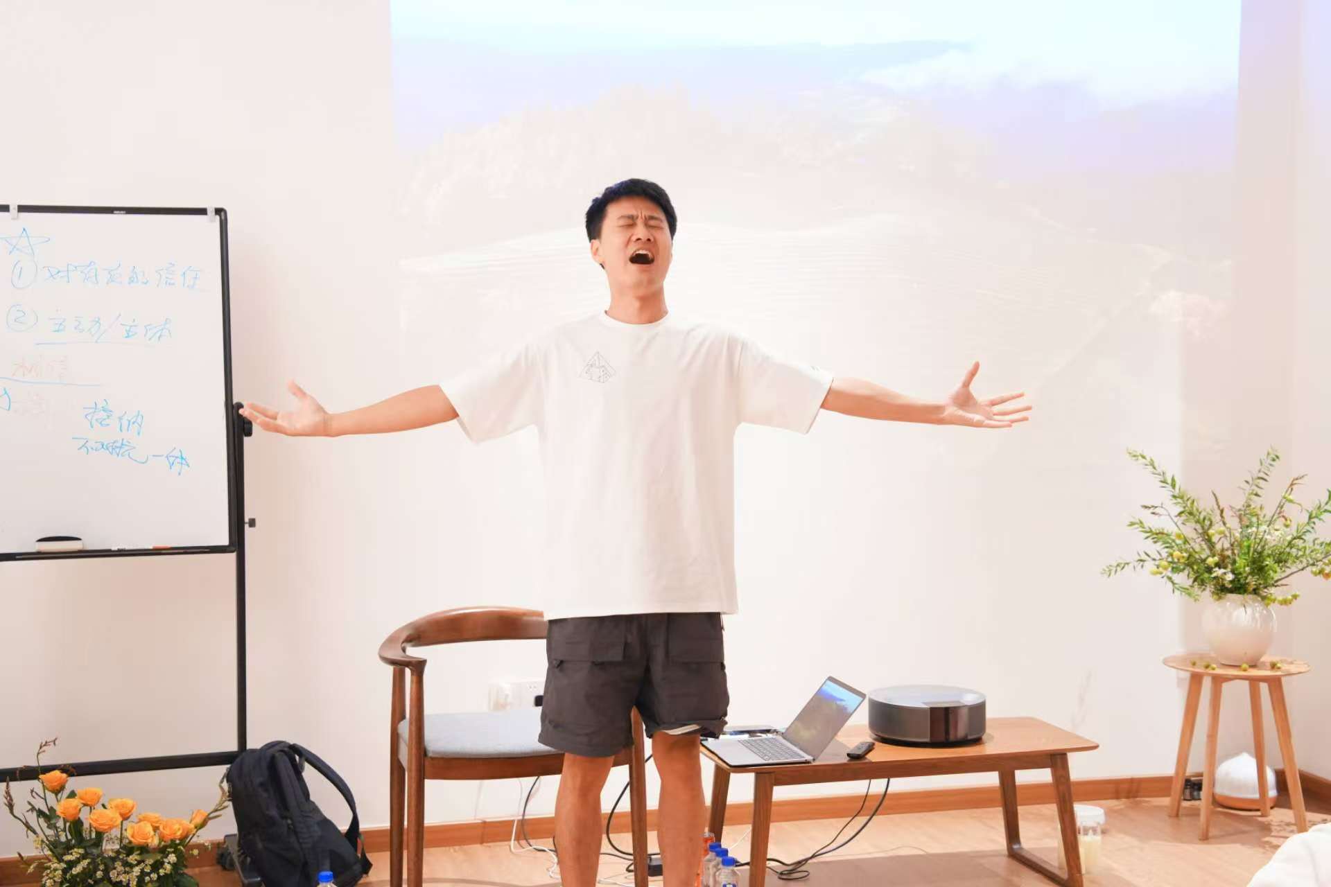 微信图片_20250625210310.jpg