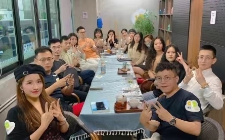 5.4如何应对职场瓶颈，缓解搞钱焦虑？五一成长系列主题圆桌@彼岸空间