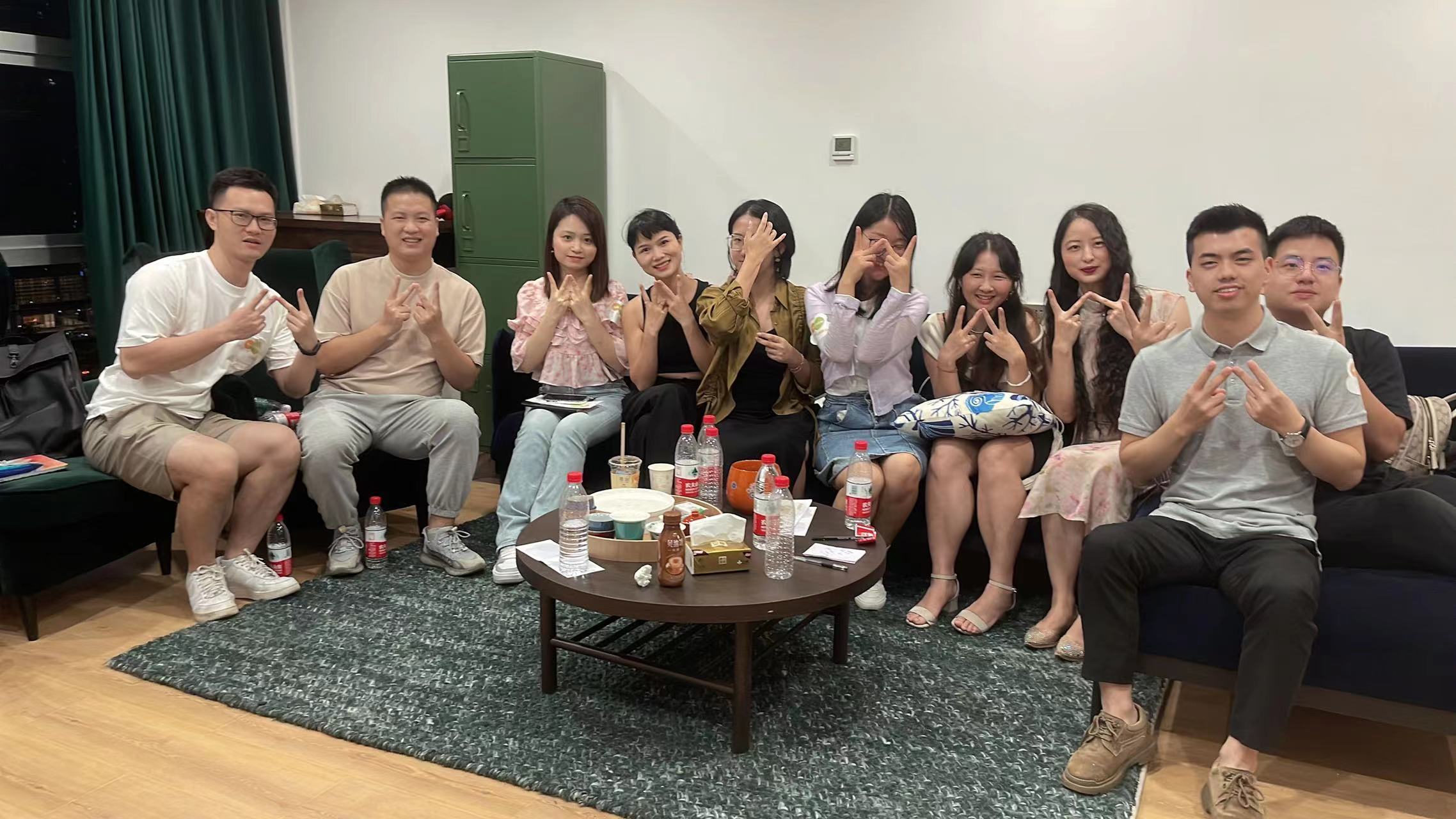 10.22知行圆桌派-第2期：一起聊聊是什么在阻碍你脱单？