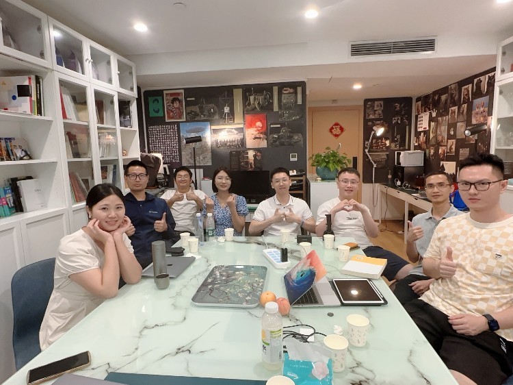 11.3阅享专场读书会—《显微镜下的大明》