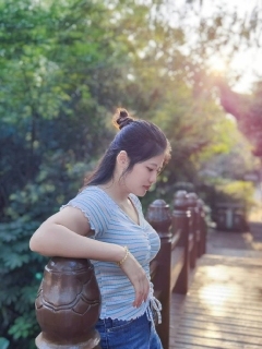夏年